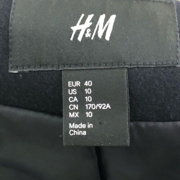 H&M Navy Gold WOOL Blend Military Style Jacket
Coat Gold Accents Size 11/ small - Picture 9 of 13